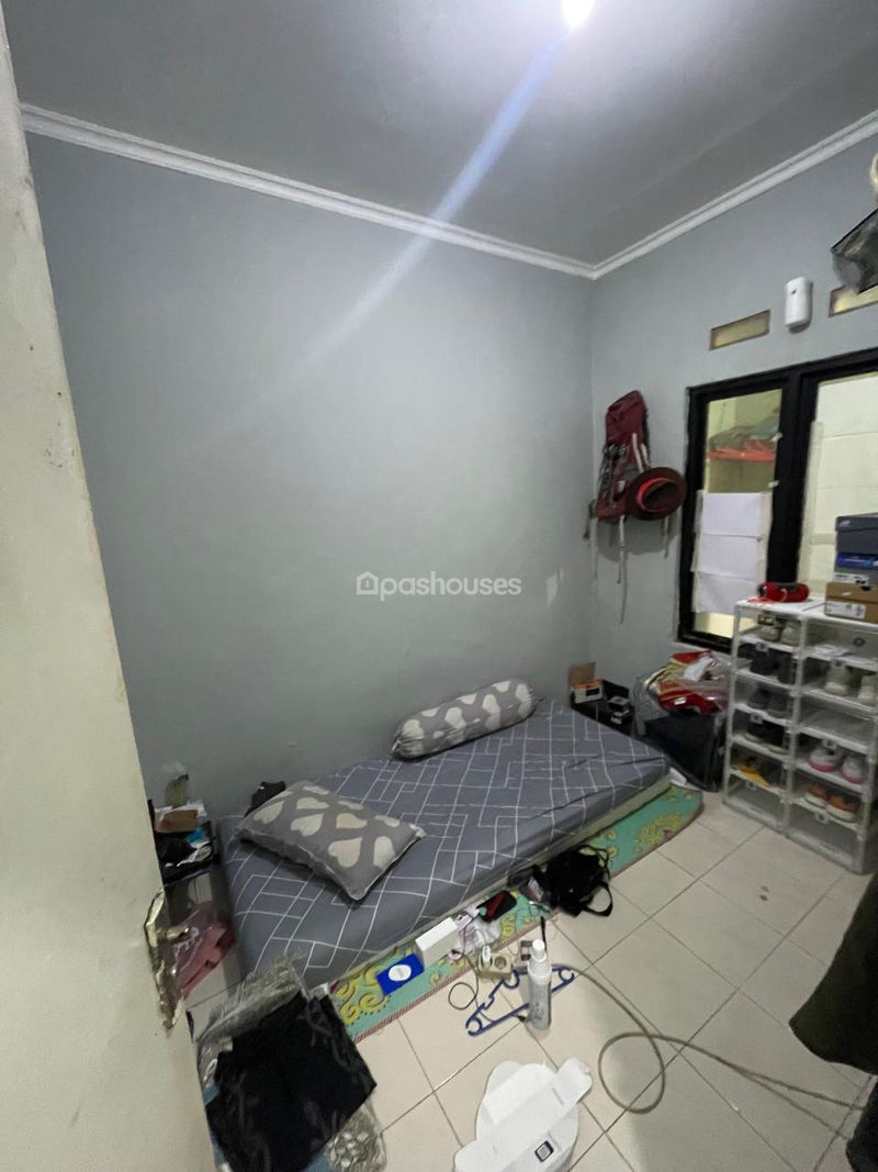 Perumahan Taman Anyelir 3 K2 No. 18