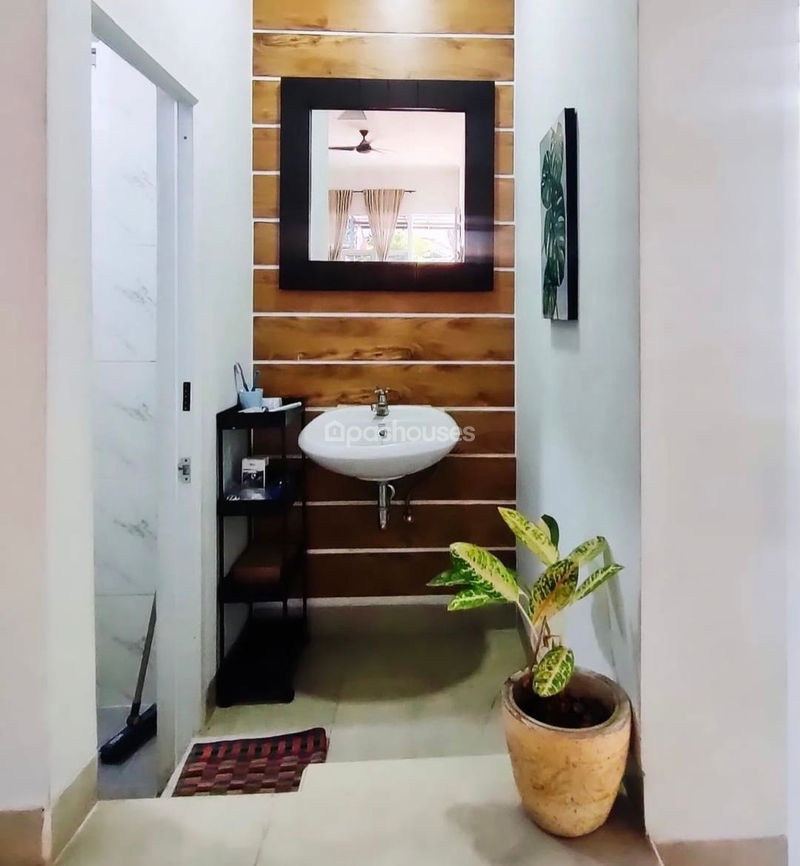Komplek IPTN No.12E