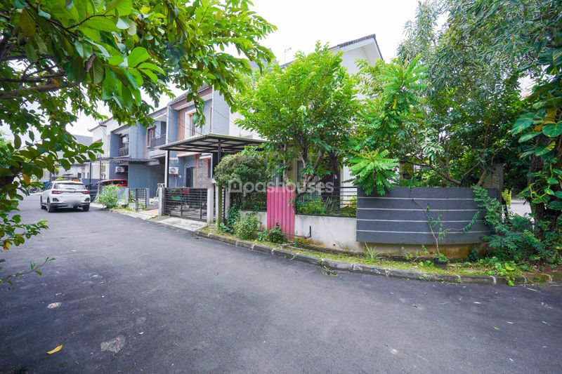 Kencana Loka BSD