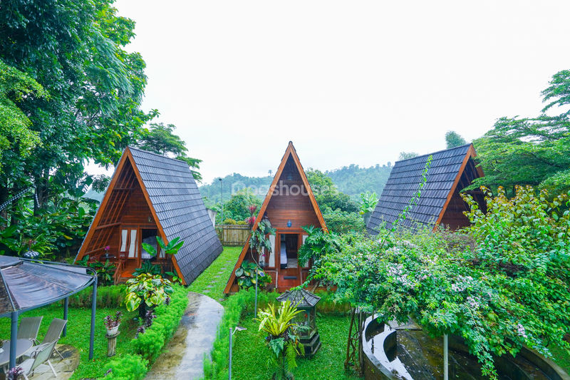 Villa Saung Ibu Bogor