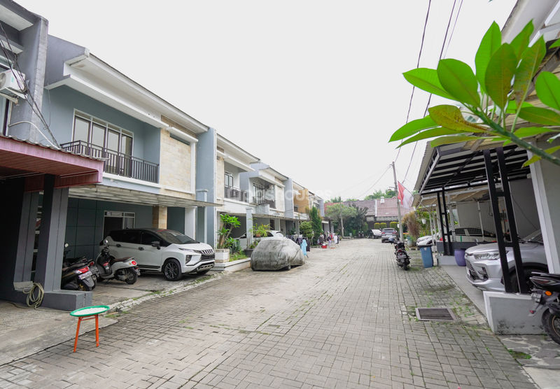Ellyana Residence