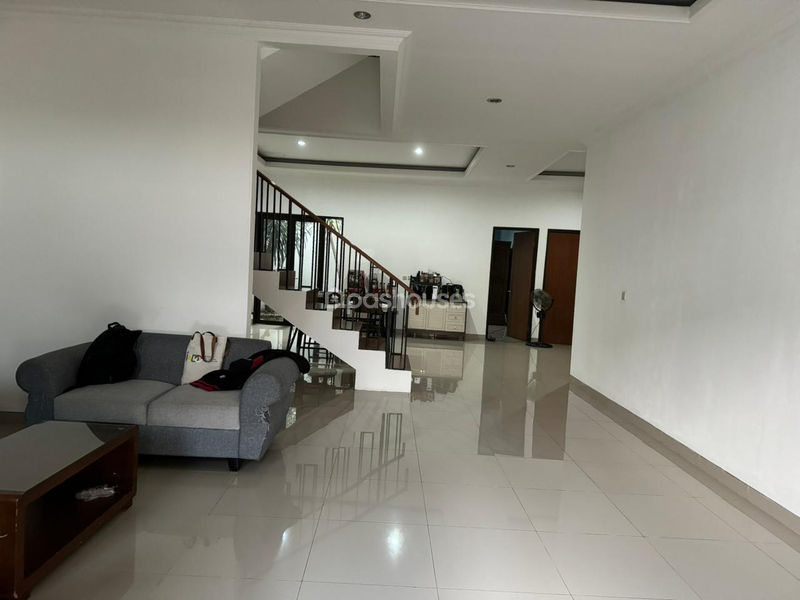 Jalan Bina Asih No.10 Bekasi
