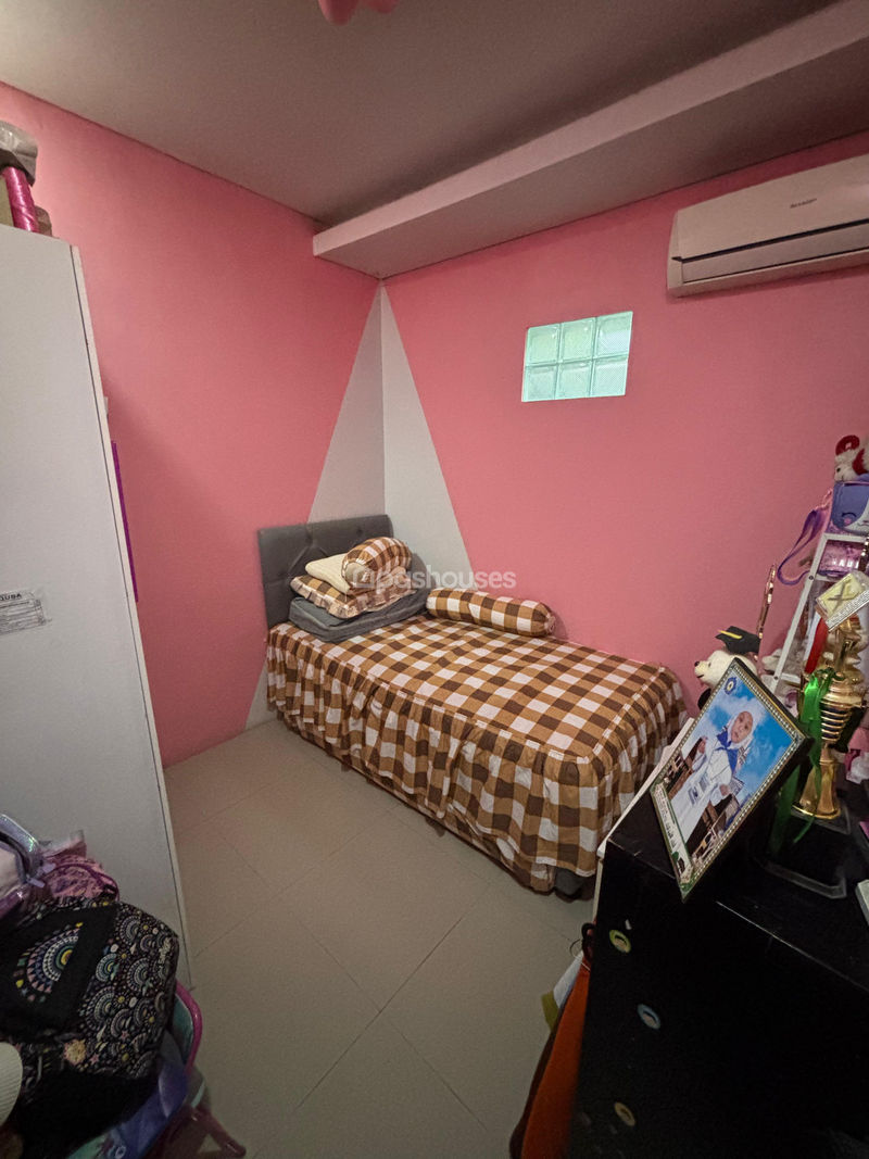 Cluster Taman Sakura Bekasi Blok M1 No.2
