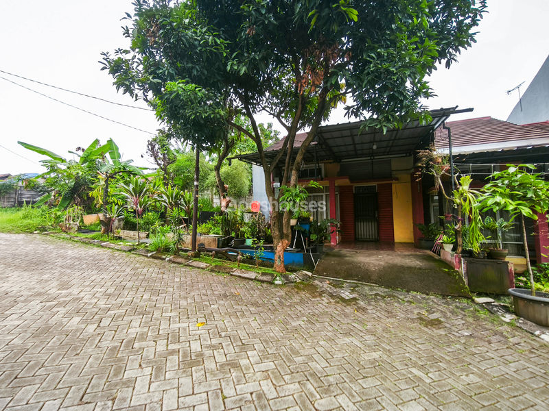 Bukit Cimanggu City Cluster Greenland Blok HH12A No.1