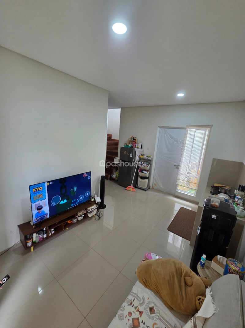 Paradise Serpong City Cluster Vista 2 Blok F7B No.51