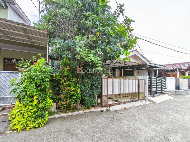 Komplek Pondok Cibubur Blok C3 No.24