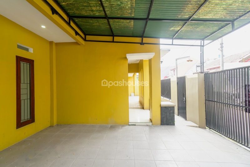 Perumahan Dukuh Zamrud Blok I-21 No.61