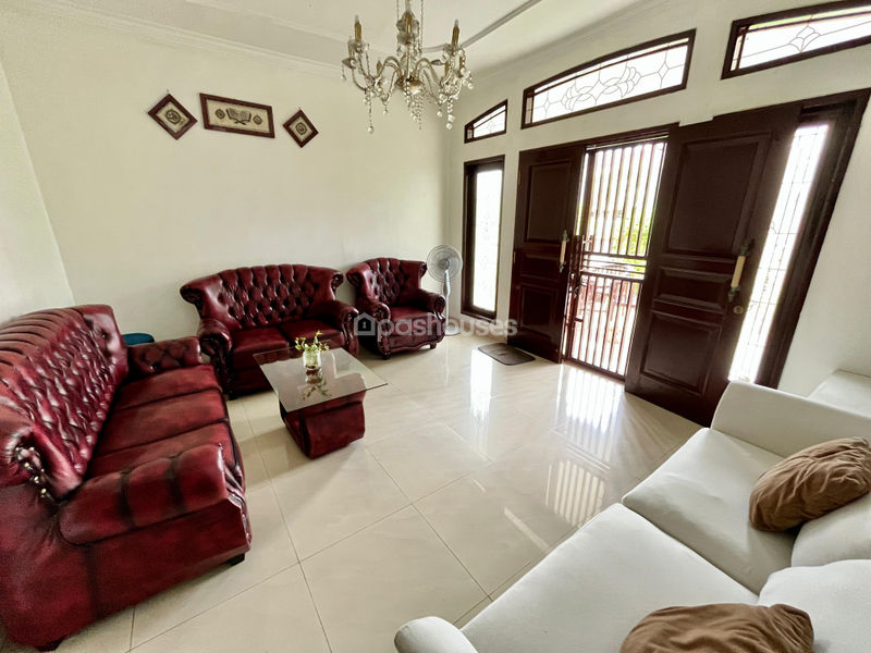 Perumahan Kemang Pratama Blok H11A