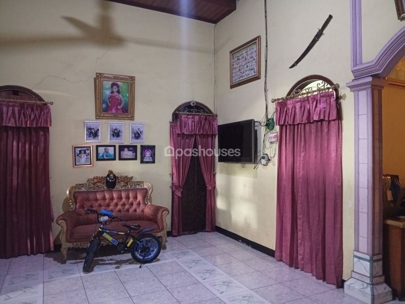Jalan Raya Bekasi No.80