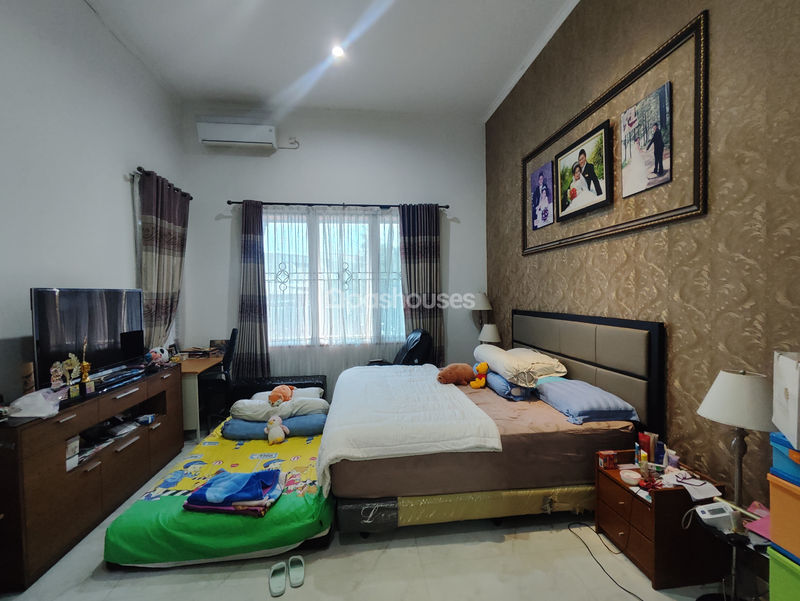 Perumahan Kemang Bogor Regency Blok K8 No.27