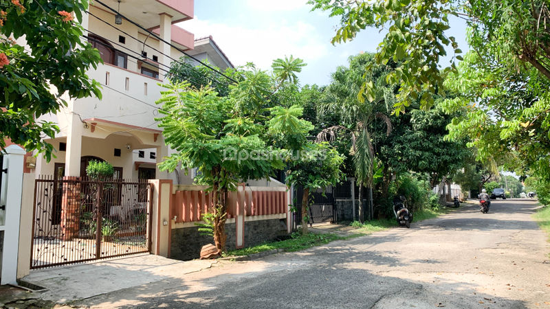 Taman Laguna