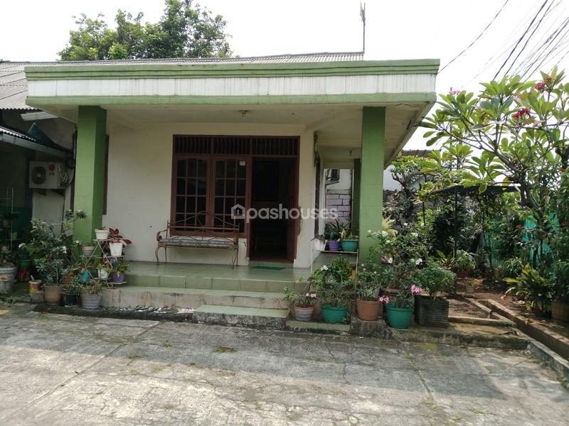 Jalan Griya Timur No.18