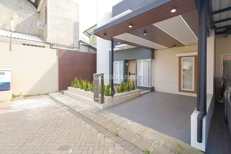 Perumahan Royal Living Tangerang