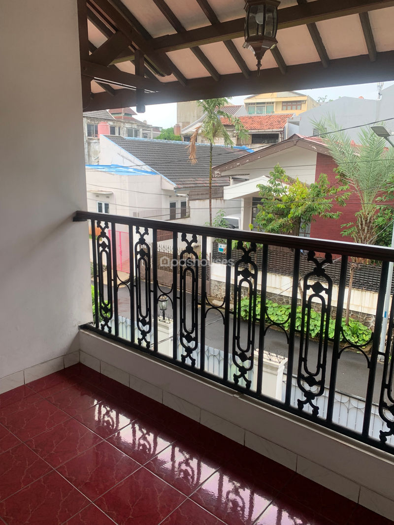 Perumahan Bukit Cirendeu II No. 6