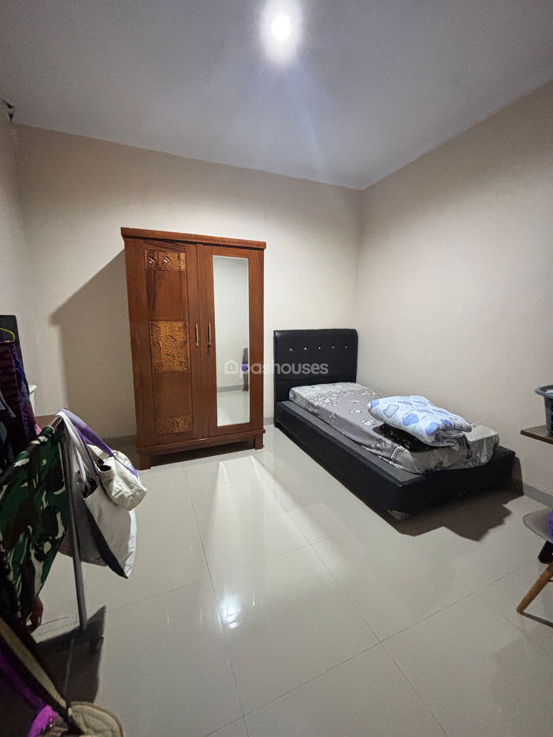Jalan Raya Jatisampurna