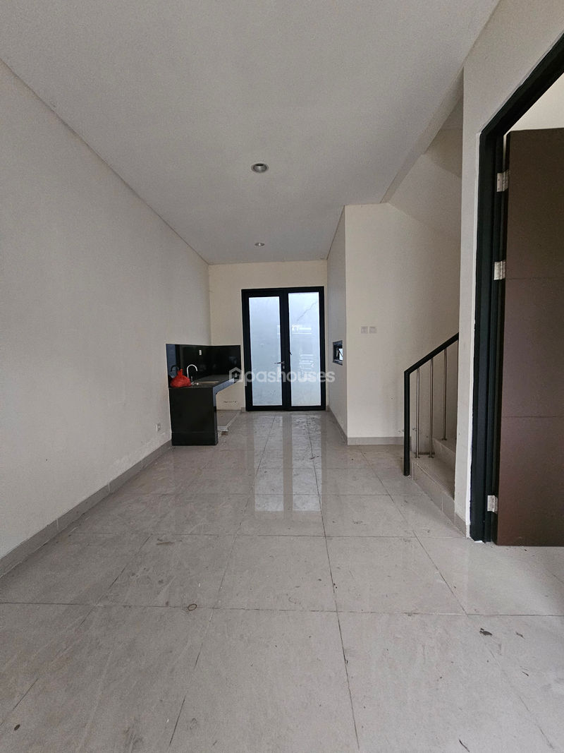 Calatea C6 No.10 CBD Cibubur