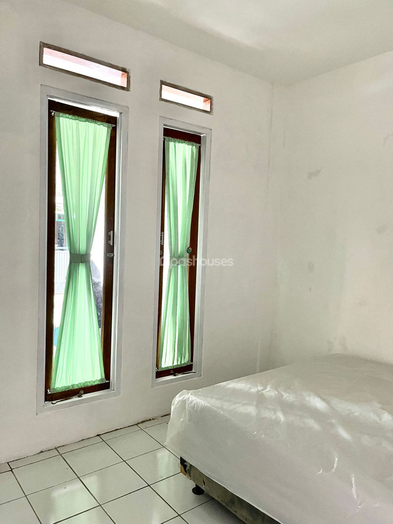 Taman Tirta Cimanggu Blok C4 No.4