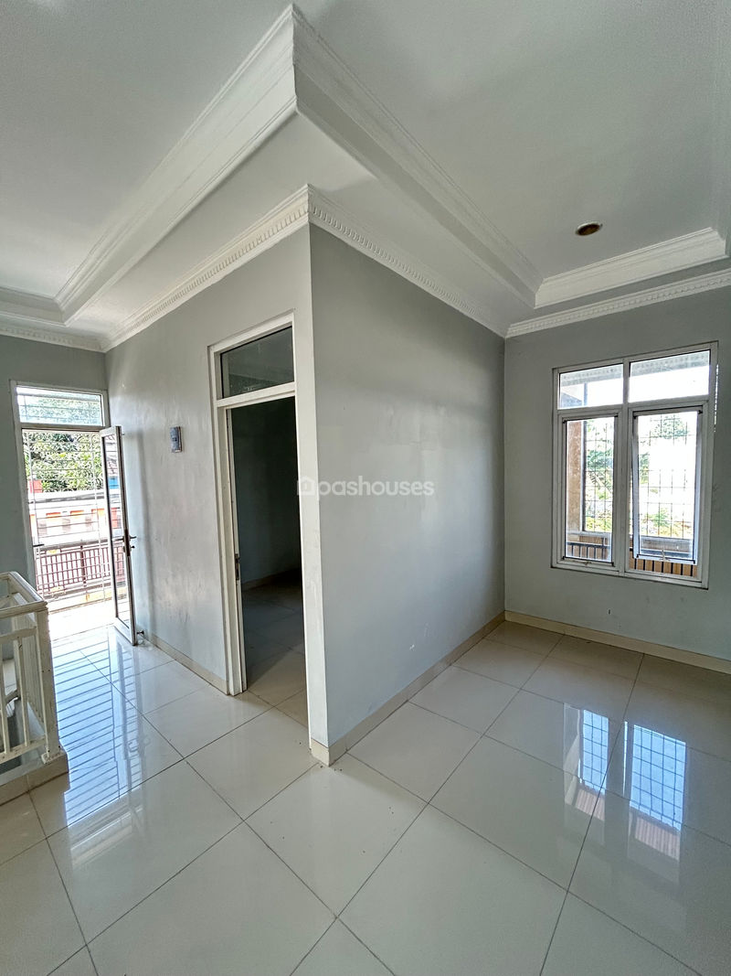 Griya Metropolitan 2 Blok F3 9
