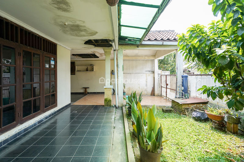 Jalan Delta Raya Blok A No.137 Bekasi