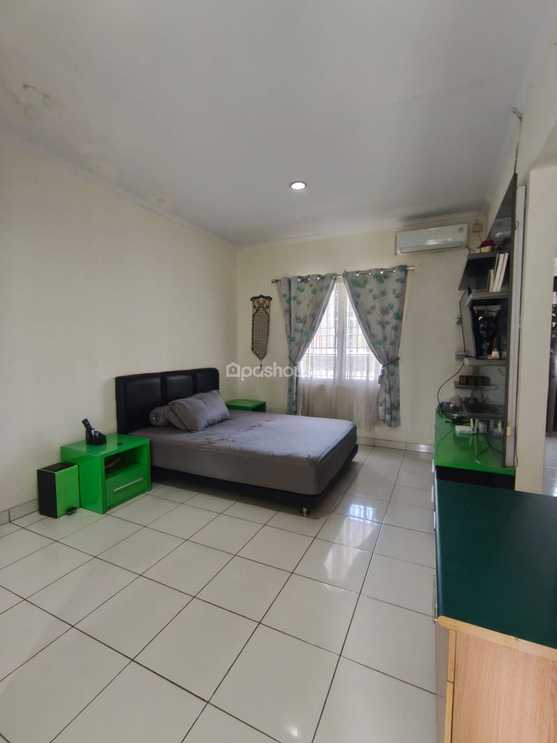 The Icon BSD City Cluster Western Cosmo Blok C1 No.18