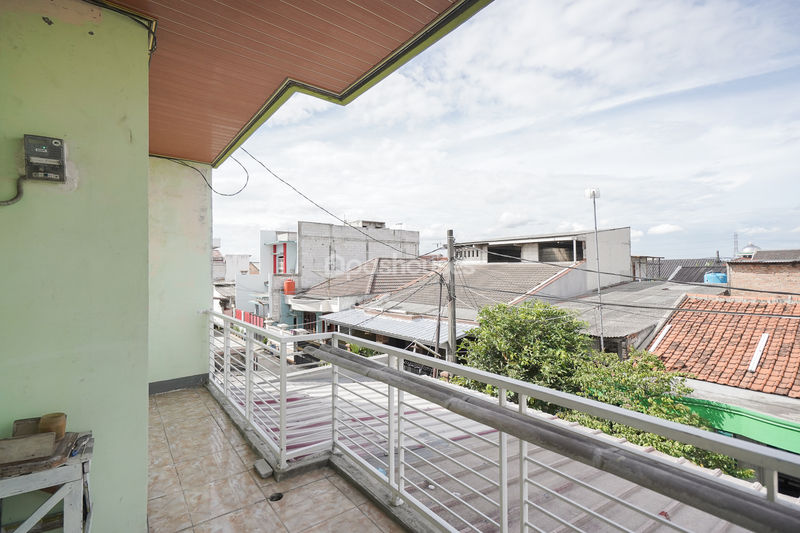 Jalan Nusantara Selatan 2 No.63