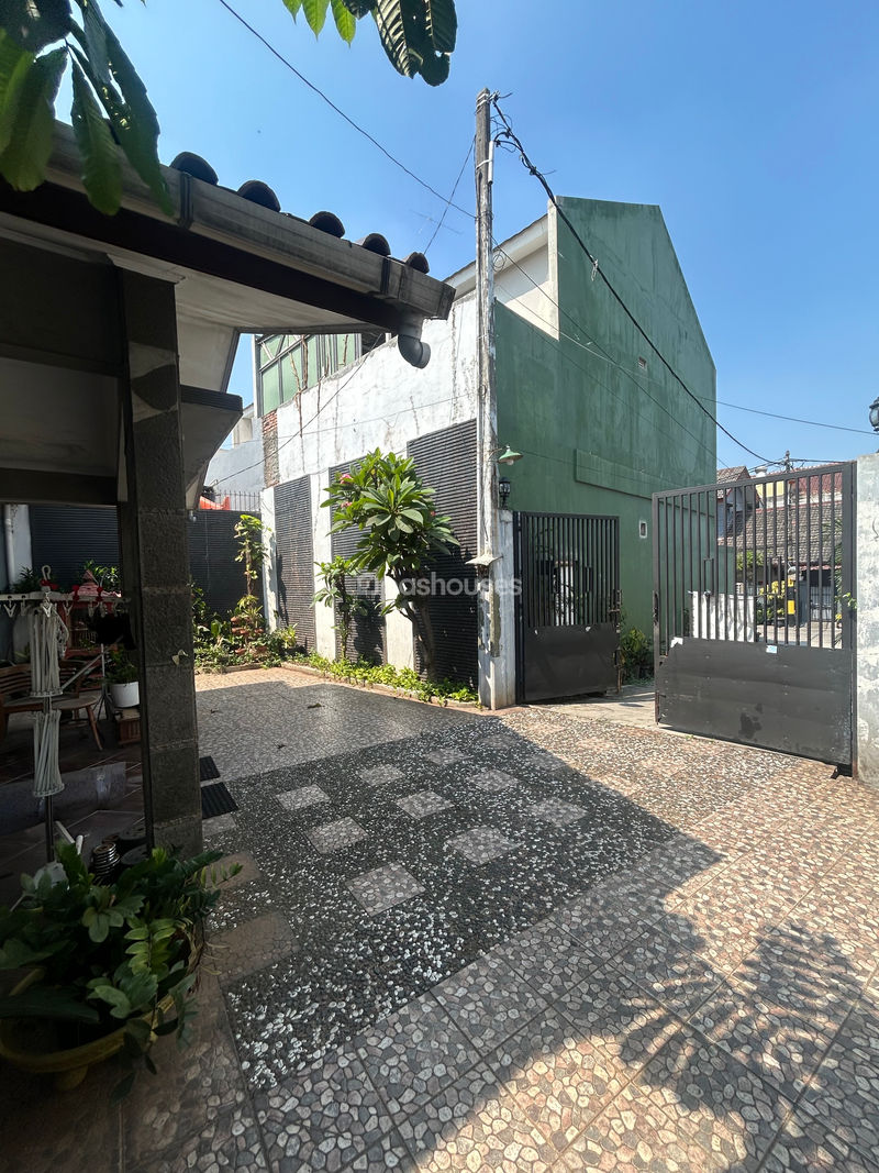 Jalan Nakula 7 No.136-B