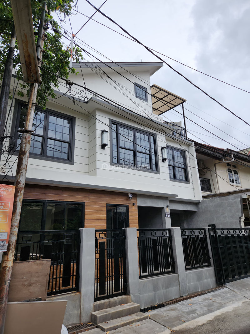 Perumahan Pondok Bambu Blok B No.24