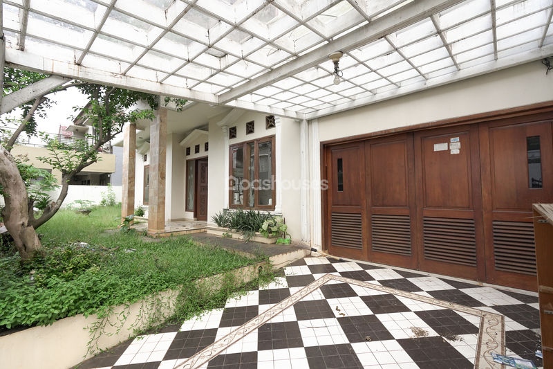 Citra Gran Cibubur Cluster Nusa Dua Blok B8 No.27