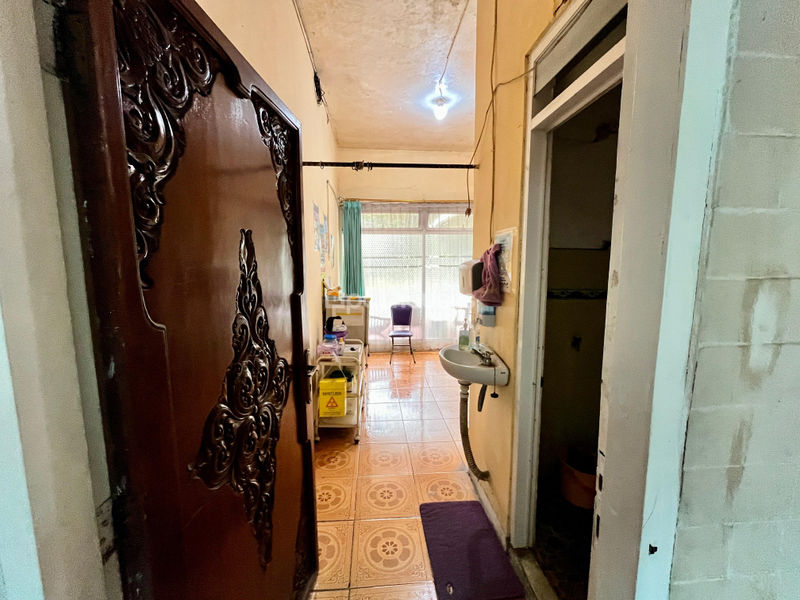 Jalan Antariksa III No.102