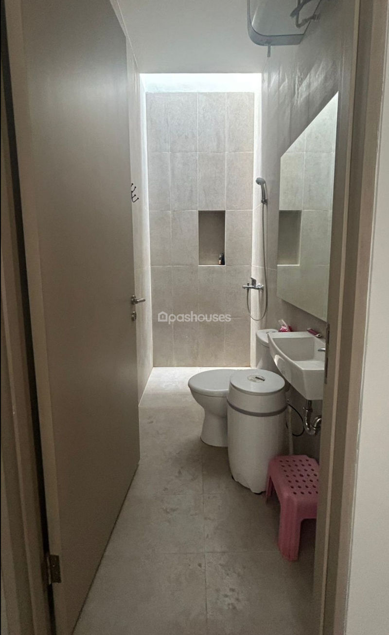Perumahan Amadea Townhouse Blok A8