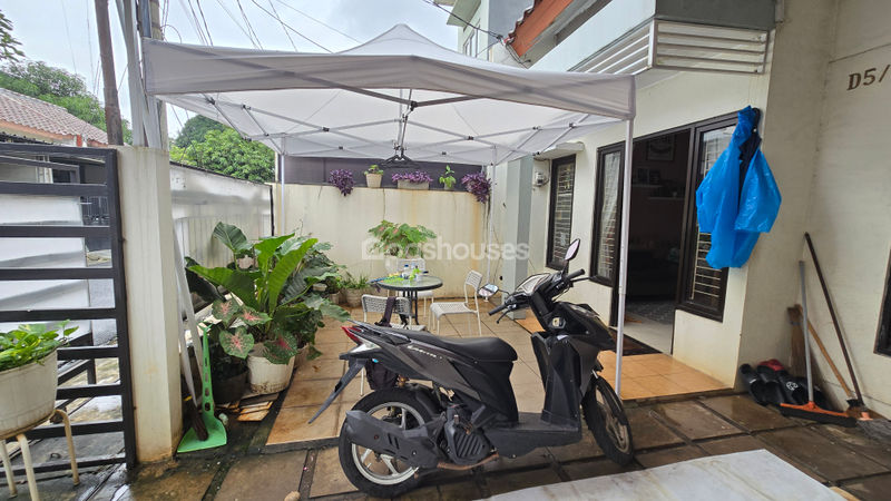 Perumahan Mahkota Simprug Blok D2 No.20