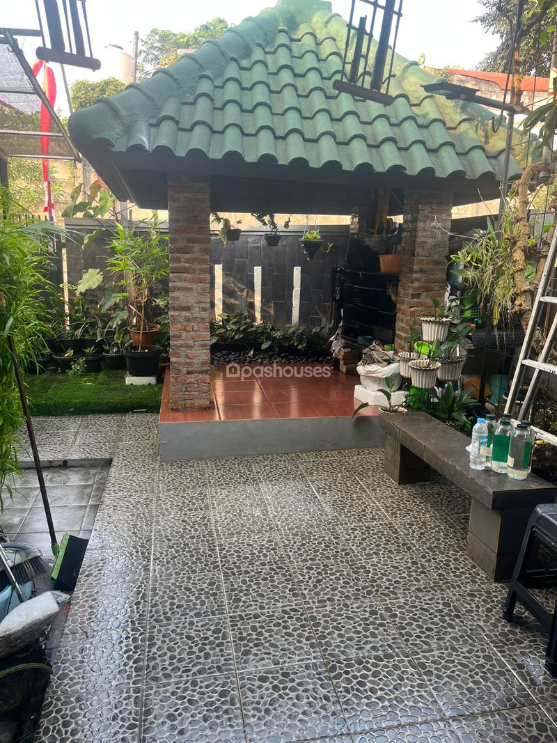 Jalan Bunga Sakura XVI Blok V No.17 