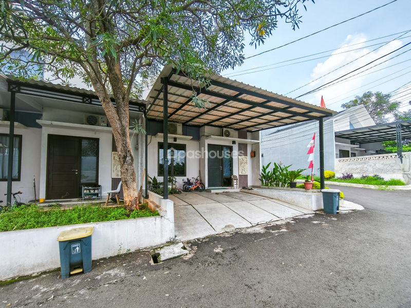 Perumahan Emerald 8 Townhouse Blok D