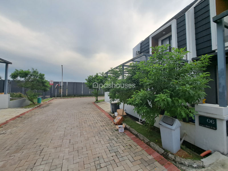 Gardens at Candi Sawangan Cluster Evergreen Blok E2