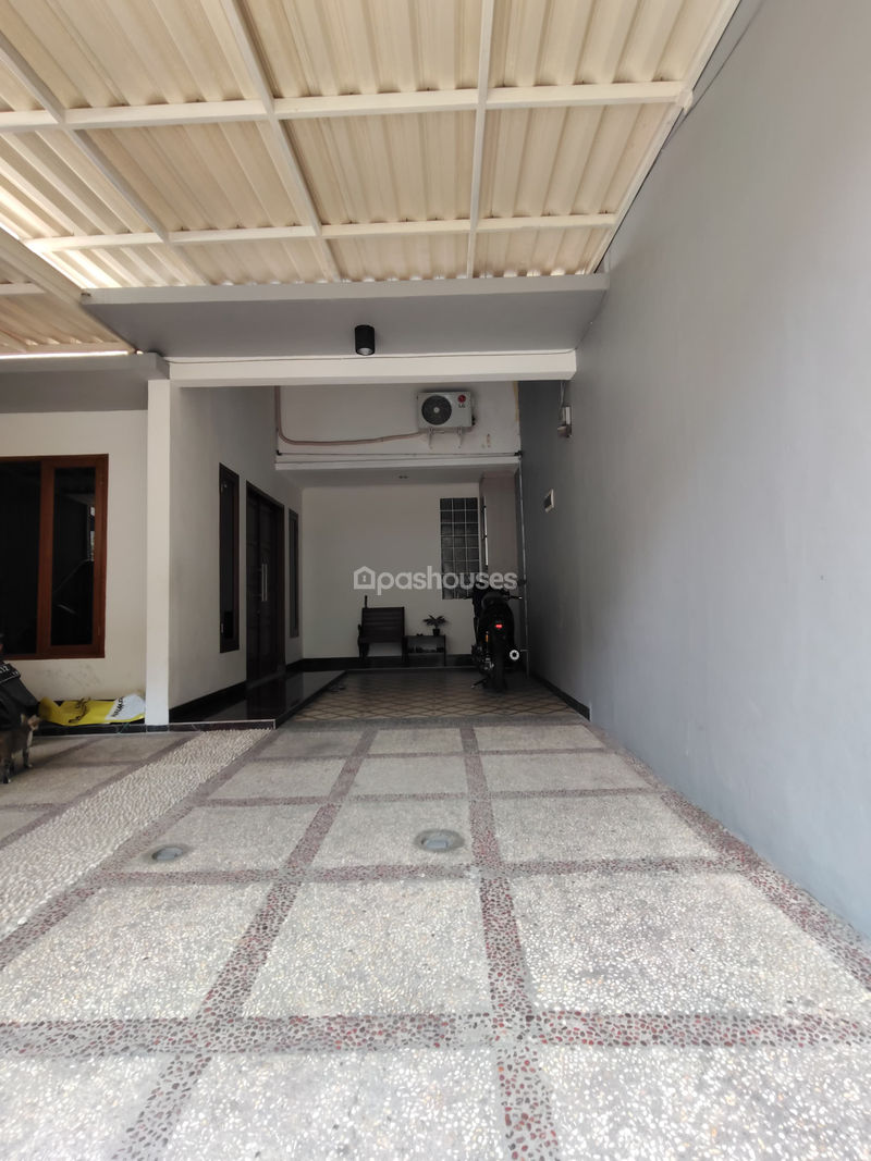 Jalan Danau Medara B1 No.112