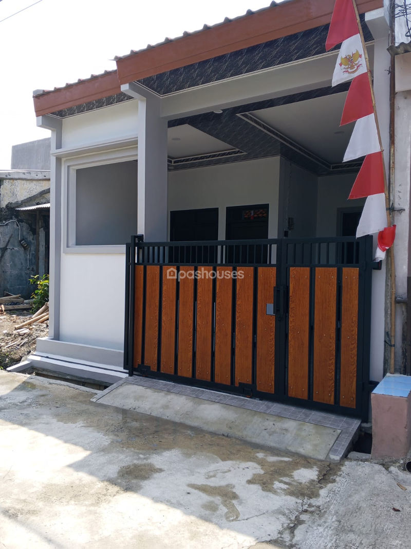 Perumahan Bukit Waringin, Blok E3 No.8 