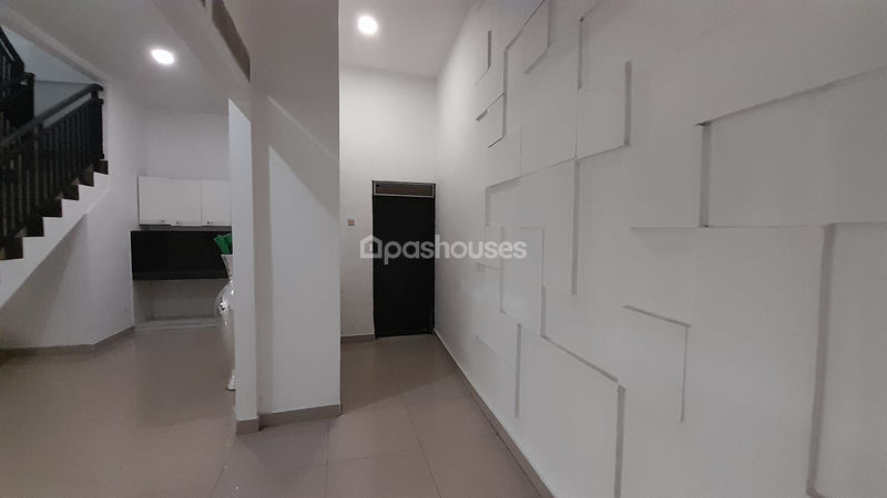Premier Residence No.B3