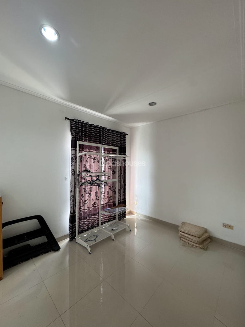 Grand Cibubur Country Cluster Royal Wood