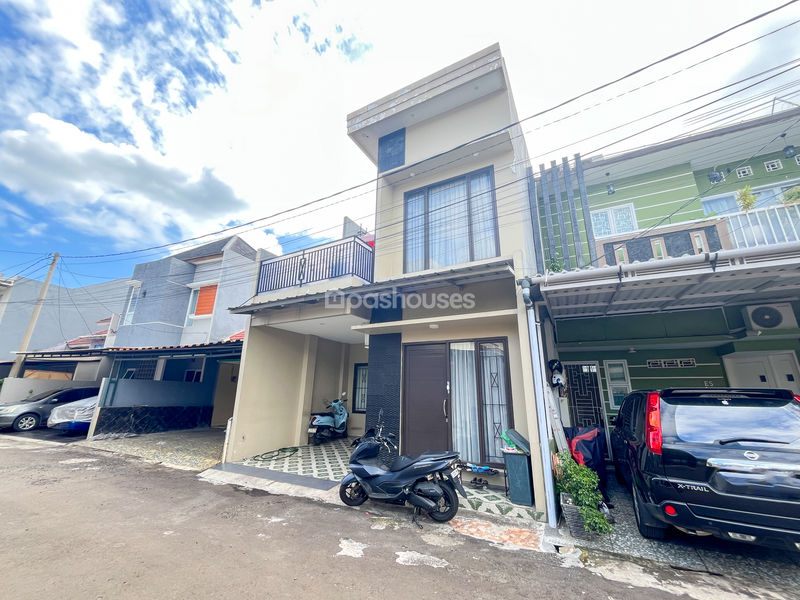 The Cozy Green Cibubur
