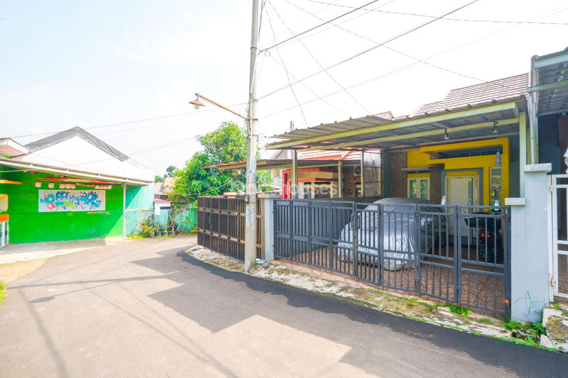 Jalan Anggrek 6
