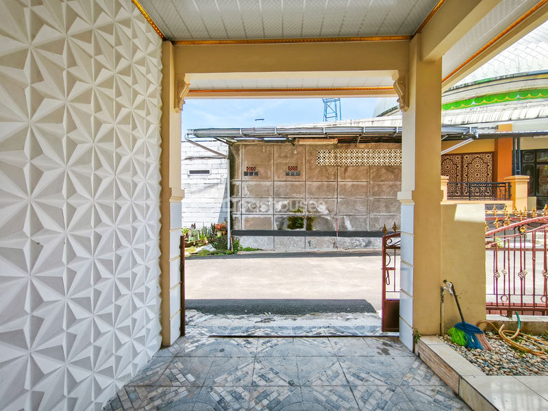 Perumahan Taman Griya Kencana Blok D8 No.16