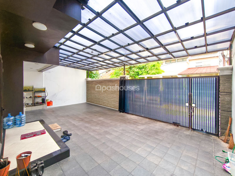 Perumahan Taman Meruya Ilir Blok B3 No.6