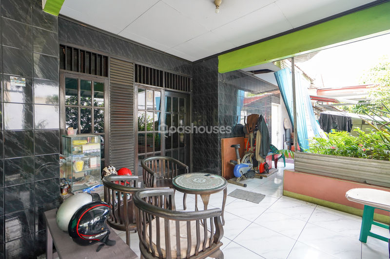 Komplek Pusbinal Blok B6