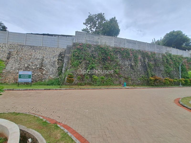 Gardens at Candi Sawangan Cluster Rivergate Blok H11 No.2