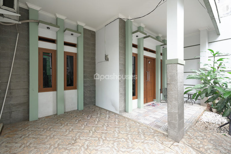Jalan Pegasing 3 No.28 Cipayung
