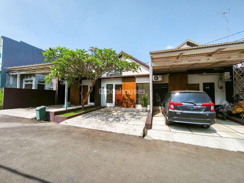 Cikeas Country Residence Blok D4 No.4