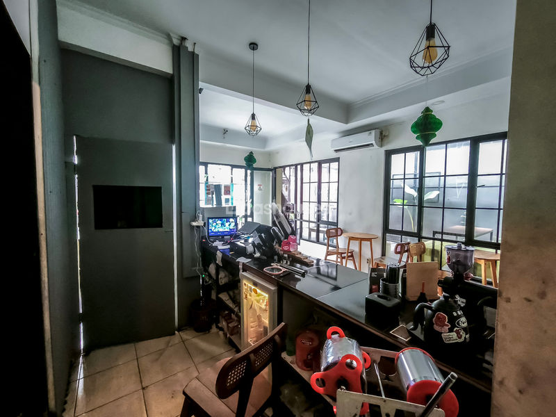 Jalan MT Haryono No.37 Tangerang