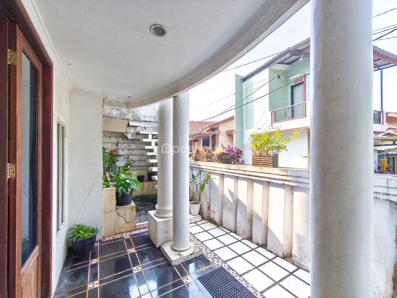 Jalan Babakan Kelapa Dua No.24