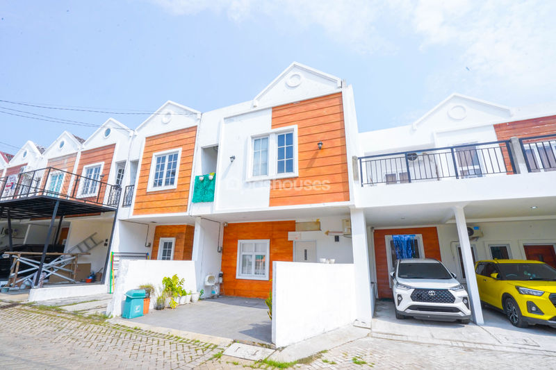 Practical House Cinangka