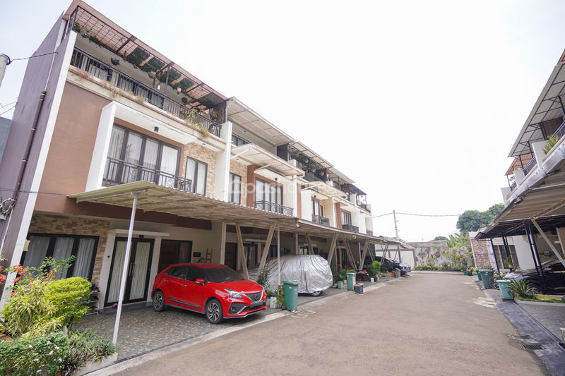 De Azra Residence